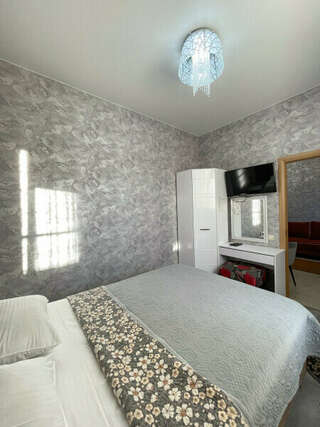 Гостиница Лина Адлер Люкс с 1 спальней-2