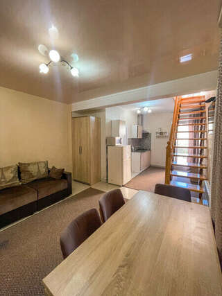 Гостиница Лина Адлер Двухуровневый люкс-1