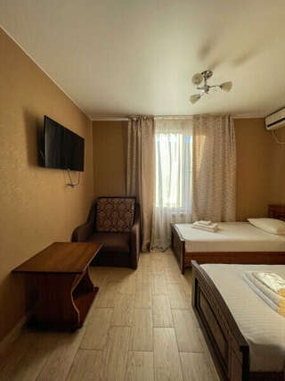 Гостиница Лина Адлер Трехместный номер «Комфорт»-4